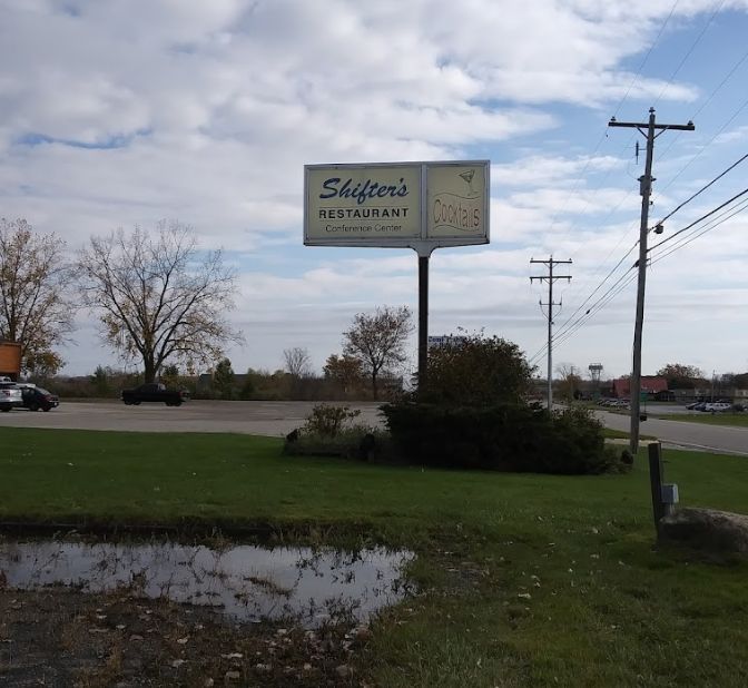 Alma Comfortable Inn and Shifters Restaurant - From Web Listing (newer photo)